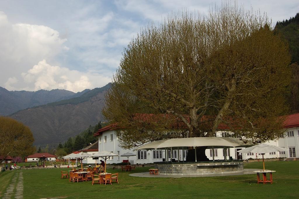 The Lalit Grand Palace Srinagar Exterior foto